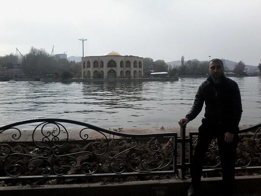  ,   Samir, 43 ,   