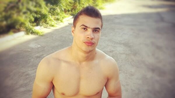  ,   Sanjarbek, 35 ,   
