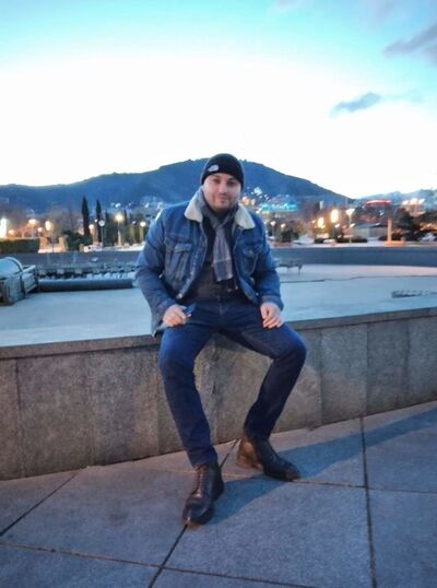  ,   Zako, 33 ,   ,   , c 