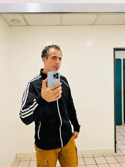  ,   Alex, 43 ,   ,   