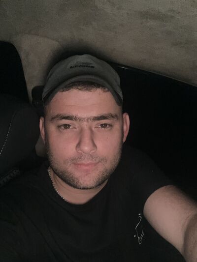 ,   Aziz, 27 ,   ,   