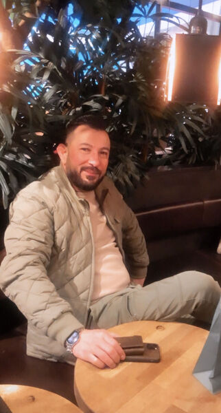  Akaszto,   Rami, 40 ,   ,   
