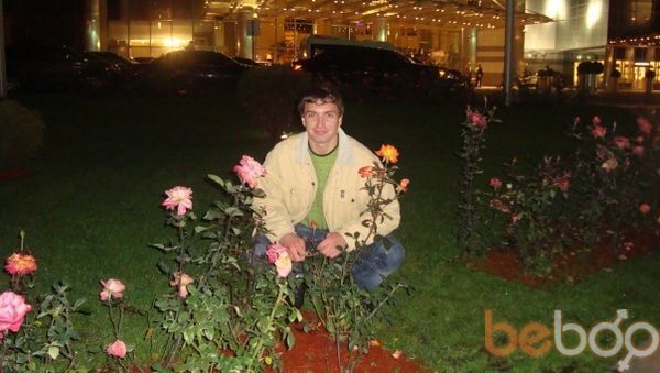  ,   Vladimir, 35 ,  