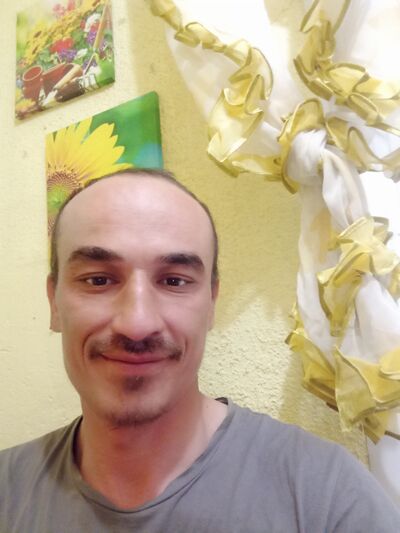  ,   M, 39 ,   ,   