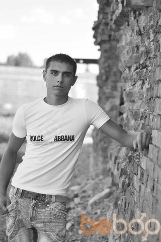  ,   Ionel rabei, 33 ,   