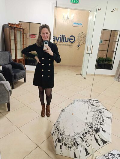  ,   Darya, 37 ,   , c , 