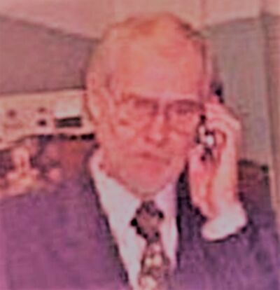  ,   Nik, 73 ,   ,   