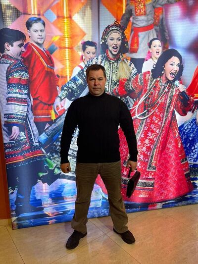  ,   Vladimir, 42 ,   ,   , c , 