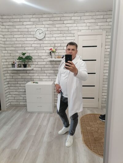  ,   Mikalian, 41 ,   ,   