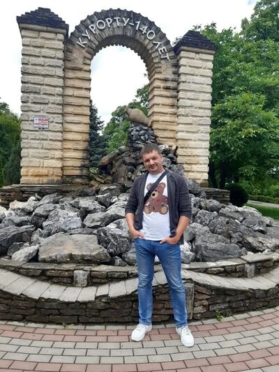  ,   Max, 41 ,   ,   