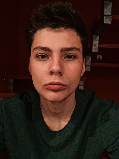  ,   Gera, 26 ,   