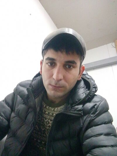  ,   Ferid, 33 ,   ,   
