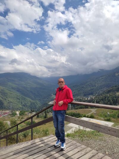  ,   Ashat, 42 ,     , c 