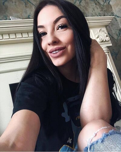  -,   Eva, 31 ,   ,   , c 