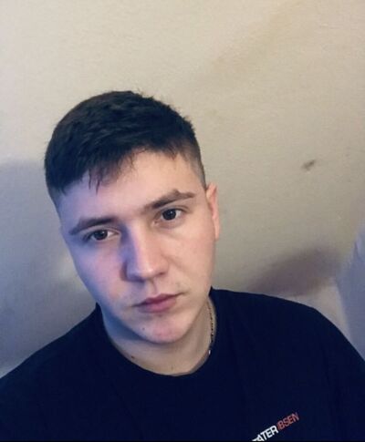  ,   Alexandru, 24 ,   ,   