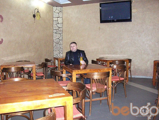  ,   Yulian, 54 ,  