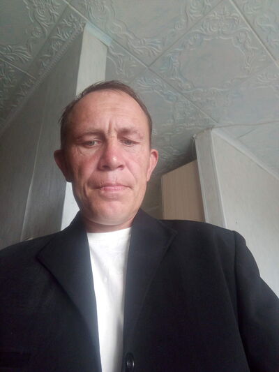  ,   Pavel, 46 ,   ,   