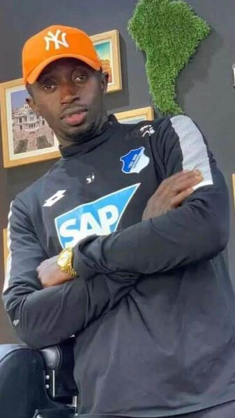  ,   Oukoumane, 34 ,   ,   