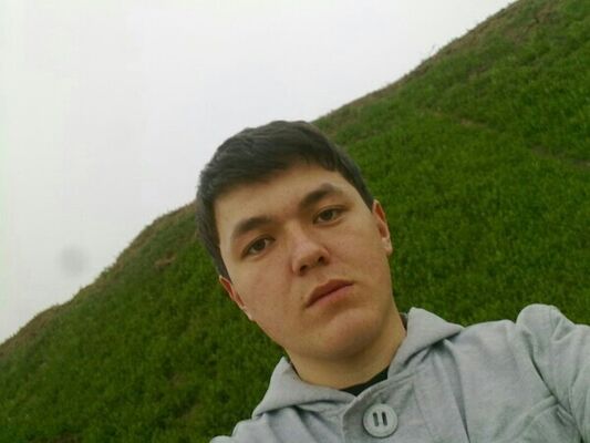  ,   JaCK DaNiElS, 32 ,   ,   , c 