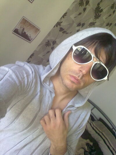  ,   Depp, 37 ,   ,   , c , 