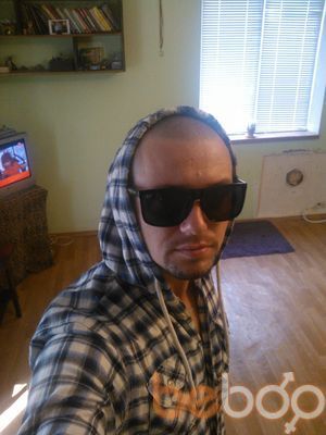  ,   Viktor, 42 ,   ,   , c 