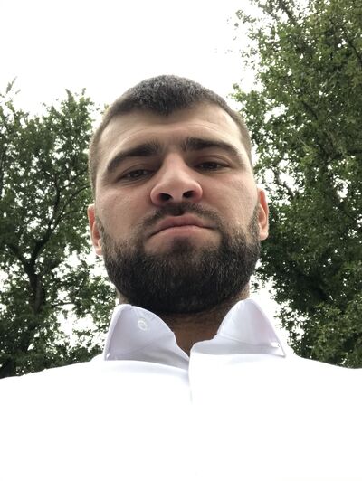  ,   Maga, 32 ,   ,   