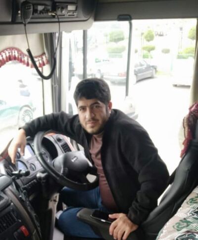  ,   Kamran, 32 ,   ,   