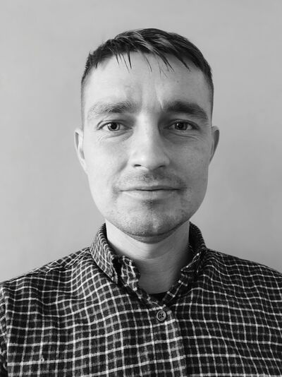  ,   Vlad, 33 ,   ,   