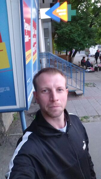  ,   Sergey, 36 ,  