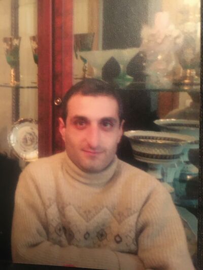  ,   HAKOB, 49 ,   c 