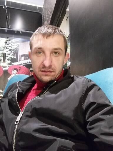  Warszawa,   Andrey, 32 ,   ,   