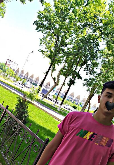  ,   Niemand, 24 ,   ,   , c 