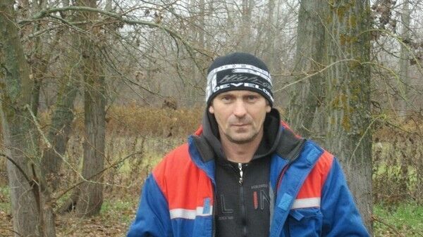  ,   Alecs, 50 ,   