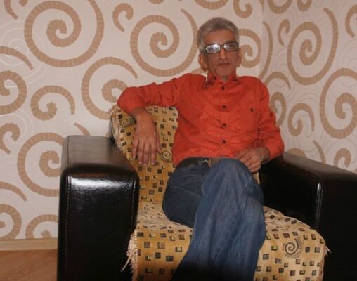  ,   Gia, 63 ,   ,   , c 