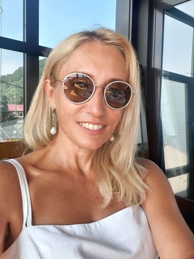  ,   , 52 ,   c 