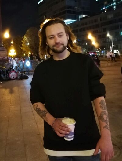  ,   Mikhail, 27 ,   ,   