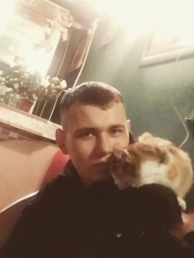  ,   Alex, 24 ,   ,   