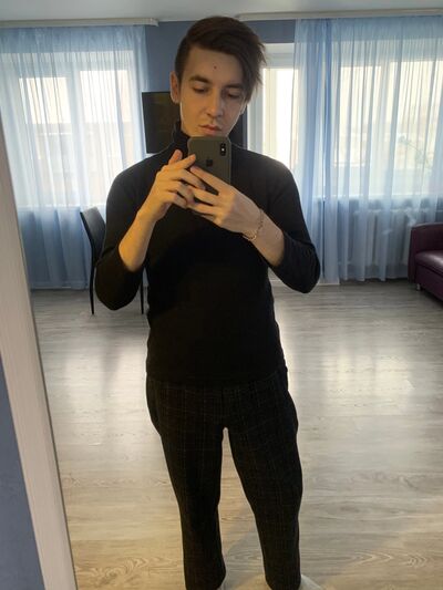  ,   Emil, 28 ,   ,   