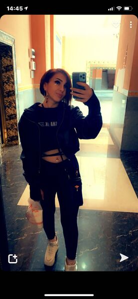  ,   Diana, 32 ,   ,   