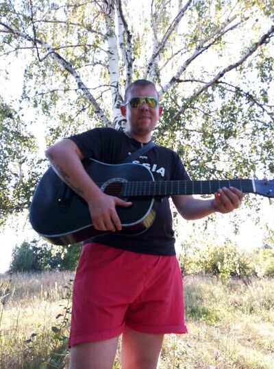  ,   Denis, 35 ,   ,   , c 