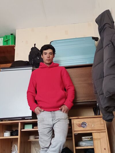  ,   Diyorbek, 21 ,   ,   