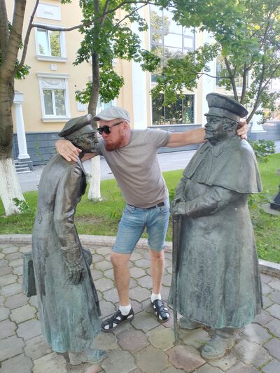  ,   Vitaly, 48 ,   ,   , c , 