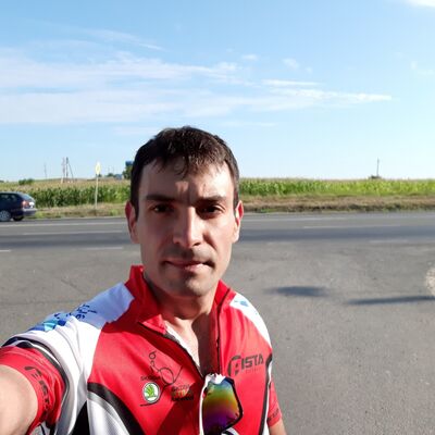  ,   Radu, 37 ,   ,   , c 