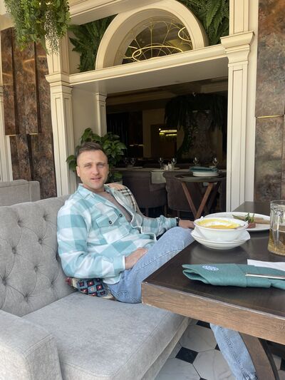  ,   Nikolai, 37 ,   ,   , c 