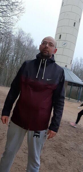 ,   Alek, 32 ,   ,   , c 