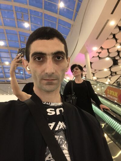  ,   Gevorg, 35 ,   ,   