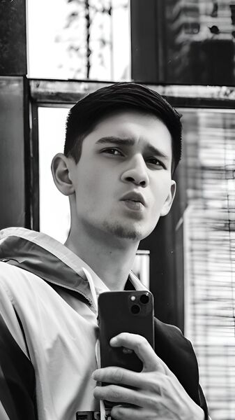  ,   Dagger, 24 ,   ,   