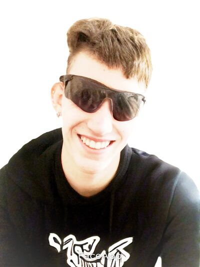  ,   ˸, 25 ,     , c 