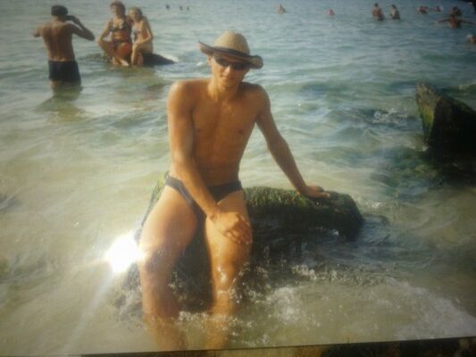  ,   Leonid, 41 ,  