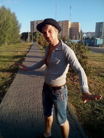 ,   Jonh, 35 ,   ,   , c 